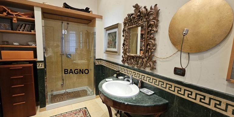 17 bagno