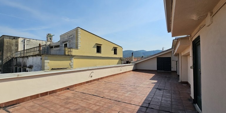 casa piano terzo con terrazzo (3)