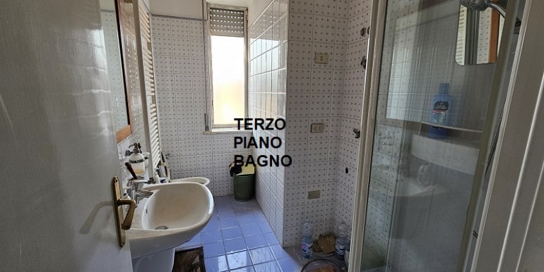 casa piano terzo con terrazzo (4)